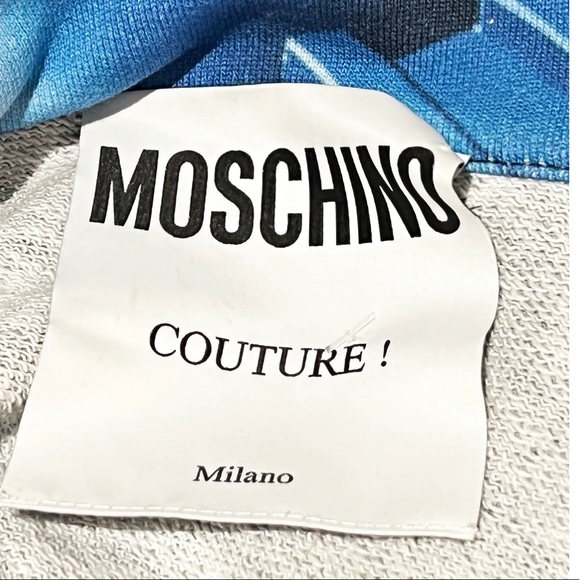 Moschino Multicolor "Transformer" Print Sweatshirt Dress Pre-Fall 2017 - Picture 4 of 4